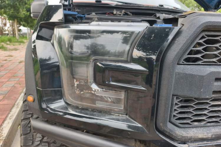 Used Ford F-150 Raptor 2017 3.5T Raptor Performance Enhanced Edition Right Front Headlight