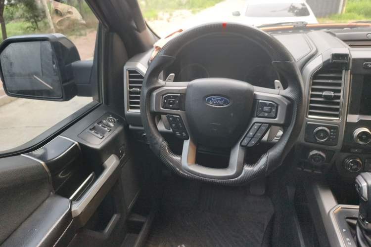 Used Ford F-150 Raptor 2017 3.5T Raptor Performance Enhanced Edition Steering Wheel