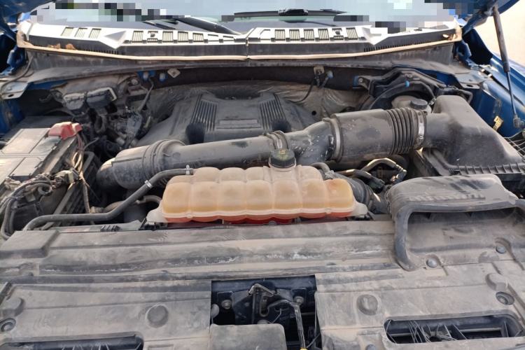Used Ford F-150 Raptor 2017 3.5T Raptor Performance Edition Engine Bay