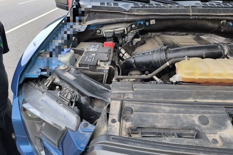 Used Ford F-150 Raptor 2017 3.5T Raptor Performance Enhanced Edition Engine Bay Right