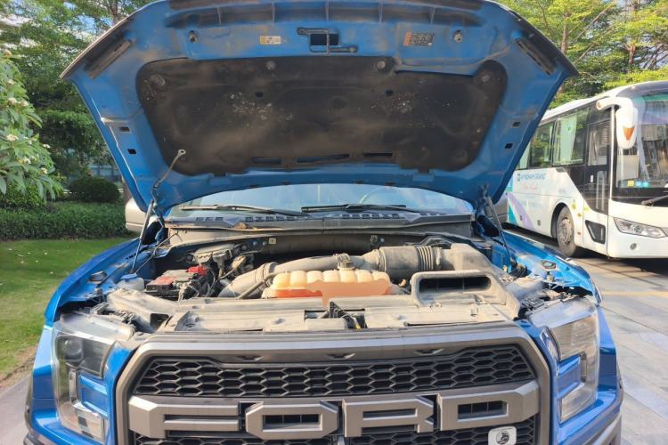Used Ford F-150 Raptor 2017 3.5T Raptor Performance Enhanced Edition Engine Bay
