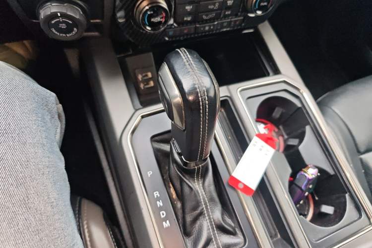 Used Ford F-150 Raptor 2017 3.5T Raptor Performance Enhanced Edition Gear Lever