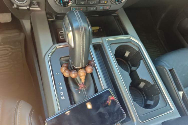 Used Ford F-150 Raptor 2017 3.5T Raptor Performance Enhanced Edition Gear Lever