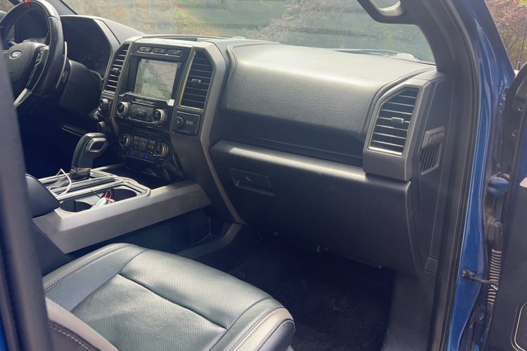 Used Ford F-150 Raptor 2017 3.5T Raptor Performance Enhanced Edition Interior 5