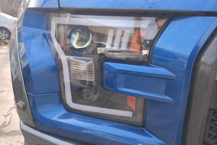 Used Ford F-150 Raptor 2017 3.5T Raptor Performance Edition Right Front Headlight