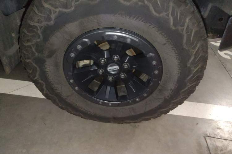 Used Ford F-150 Raptor 2017 3.5T Raptor Performance Enhanced Edition Right Front Wheel Hub