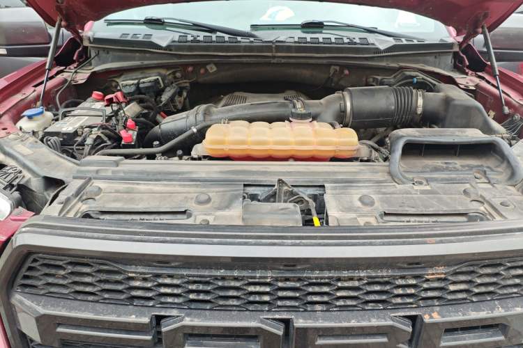 Used Ford F-150 Raptor 2017 3.5T Raptor Performance Enhanced Edition Engine Bay