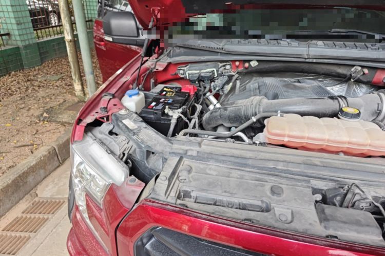 Used Ford F-150 Raptor 2017 3.5T Raptor Performance Edition Engine Bay Right