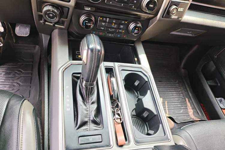 Used Ford F-150 Raptor 2017 3.5T Raptor Performance Enhanced Edition Gear Lever
