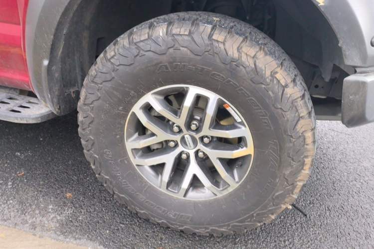Used Ford F-150 Raptor 2017 3.5T Raptor Performance Enhanced Edition Right Front Wheel Hub