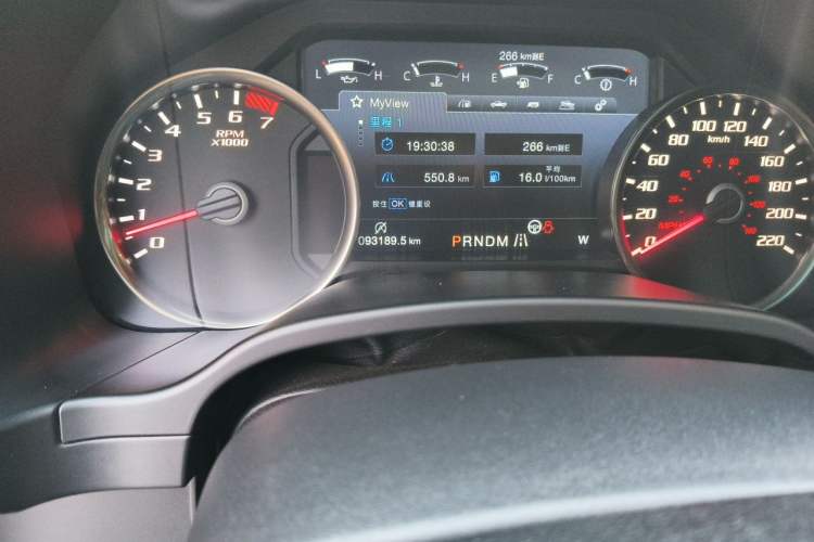 Used Ford F-150 Raptor 2017 3.5T Raptor Performance Enhanced Edition Odometer Close Up