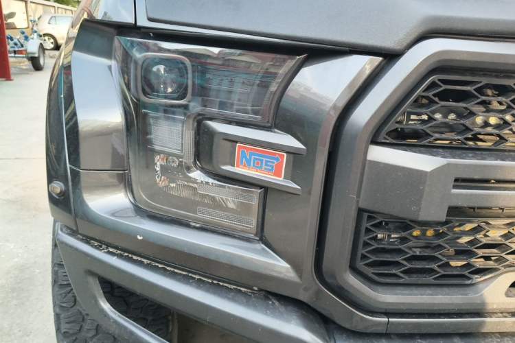 Used Ford F-150 Raptor 2017 3.5T Raptor Performance Enhanced Edition Right Front Headlight