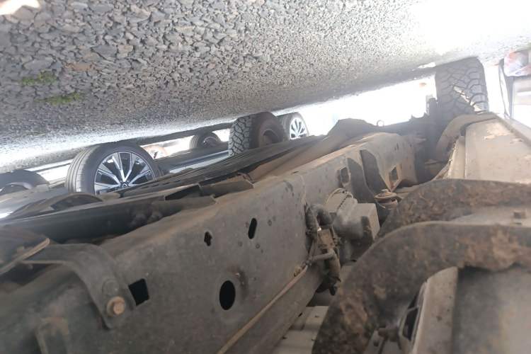 Used Ford F-150 Raptor  Chassis Front Left