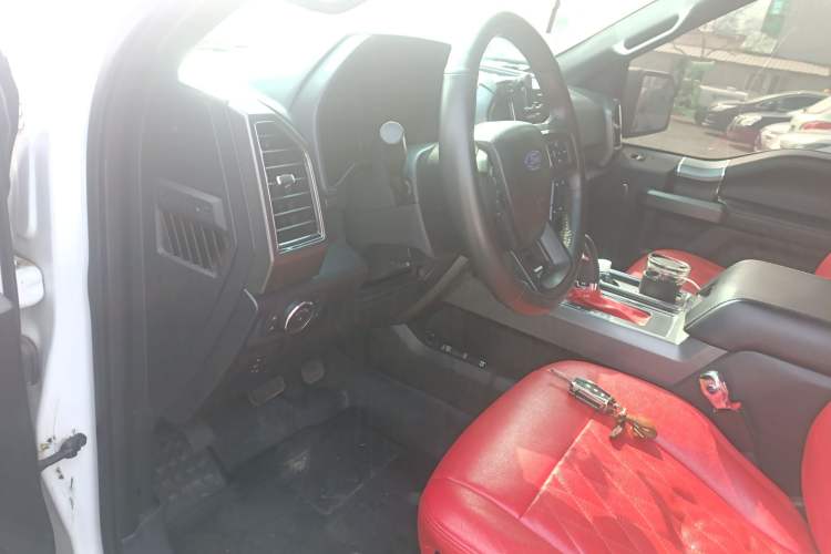 Used Ford F-150 Raptor  Driver Seat