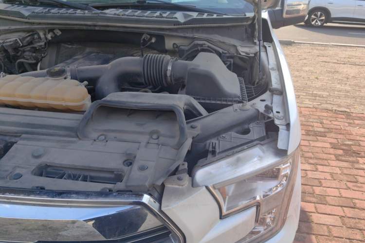 Used Ford F-150 Raptor 2017 3.5T Raptor Performance Edition Engine Bay Left