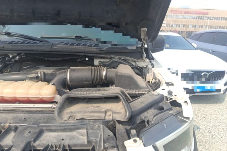 Used Ford F-150 Raptor  Engine Bay Left