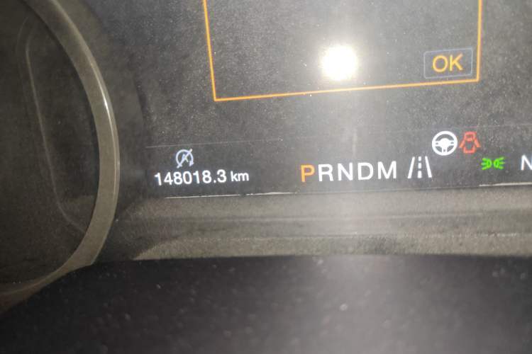 Used Ford F-150 Raptor 2017 3.5T Raptor Performance Enhanced Edition Odometer Close Up