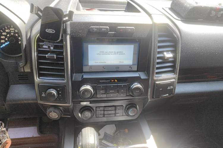 Used Ford F-150 Raptor 2018 3.5T Raptor Performance Edition Audio And AC Panel