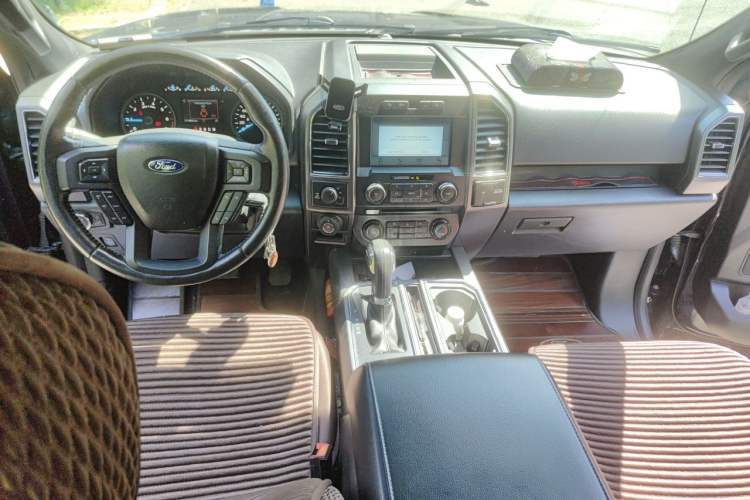 Used Ford F-150 Raptor 2018 3.5T Raptor Performance Edition Center Console