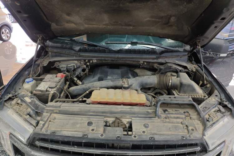 Used Ford F-150 Raptor 2018 3.5T Raptor Performance Edition Engine Bay