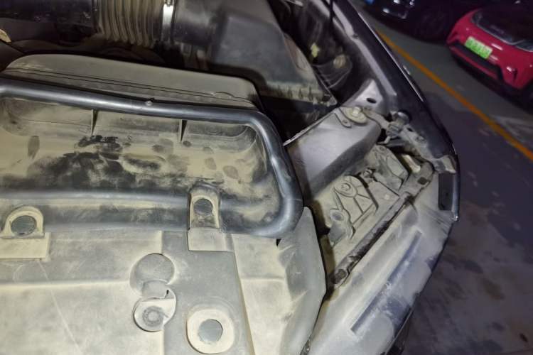 Used Ford F-150 Raptor  Engine Bay Left