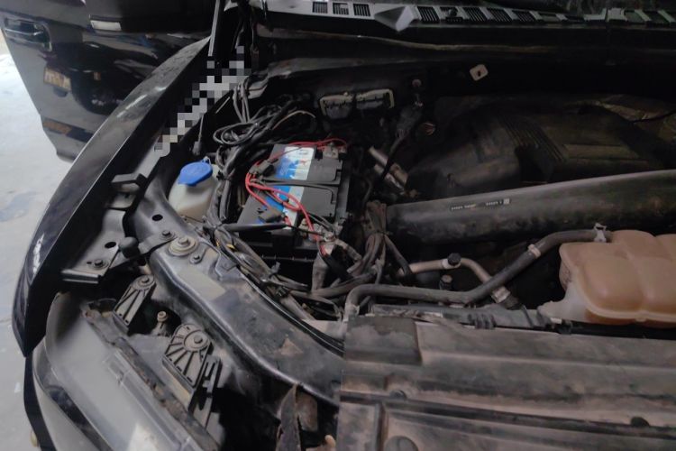 Used Ford F-150 Raptor 2018 3.5T Raptor Performance Enhanced Edition Engine Bay Right
