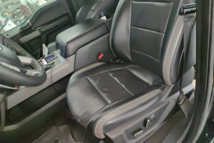 Used Ford F-150 Raptor 2018 3.5T Raptor Performance Enhanced Edition Left Front Seat