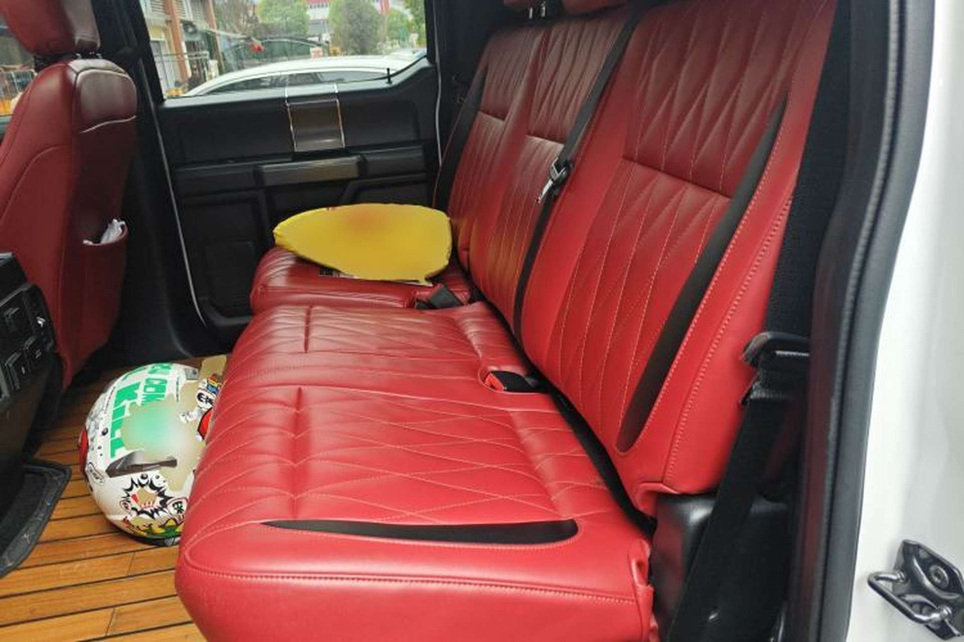 Used Ford F-150 Raptor  Left Rear Seat