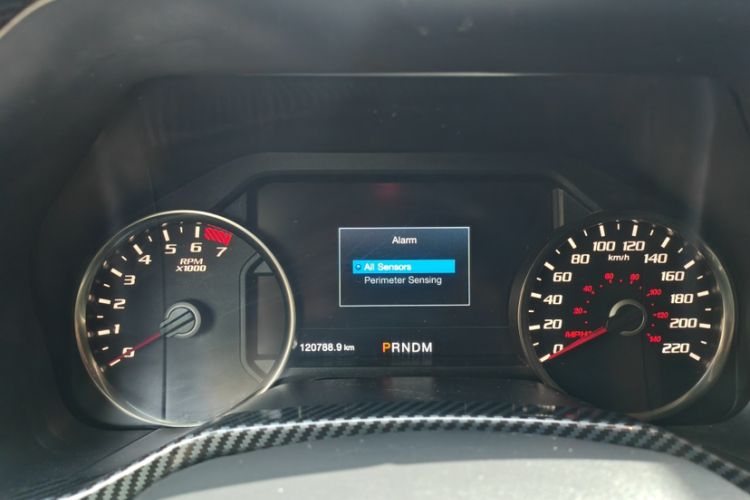 Used Ford F-150 Raptor 2018 3.5T Raptor Performance Enhanced Edition Odometer Close Up