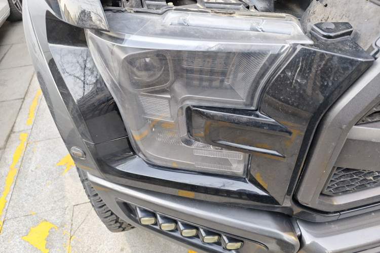 Used Ford F-150 Raptor 2018 3.5T Raptor Performance Enhanced Edition Right Front Headlight