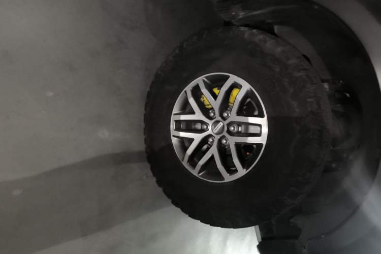 Used Ford F-150 Raptor 2018 3.5T Raptor Performance Enhanced Edition Right Front Wheel Hub