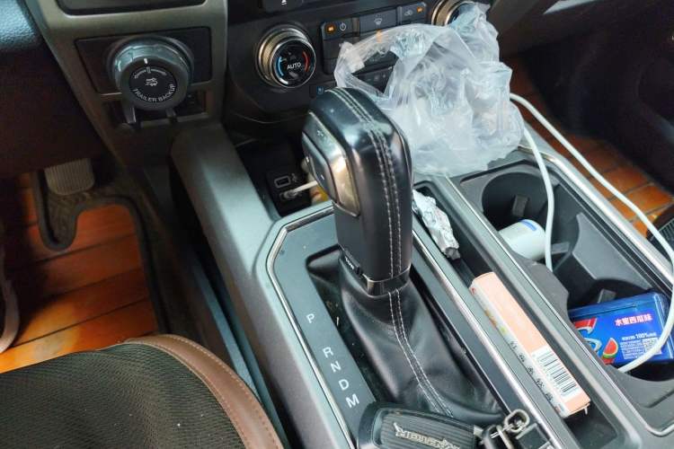 Used Ford F-150 Raptor 2018 3.5T Raptor Performance Enhanced Edition Gear Lever