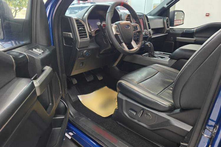 Used Ford F-150 Raptor 2018 3.5T Raptor Performance Enhanced Edition Interior 5