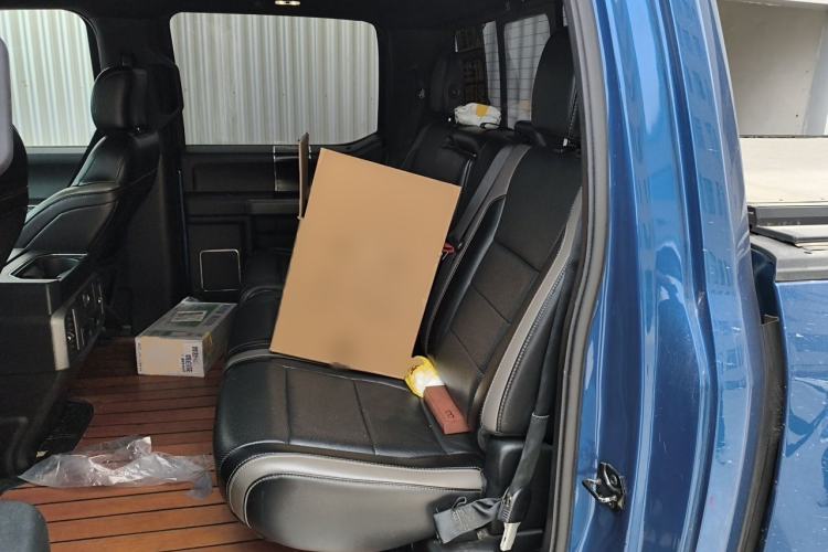 Used Ford F-150 Raptor 2018 3.5T Raptor Performance Enhanced Edition Left Rear Seat