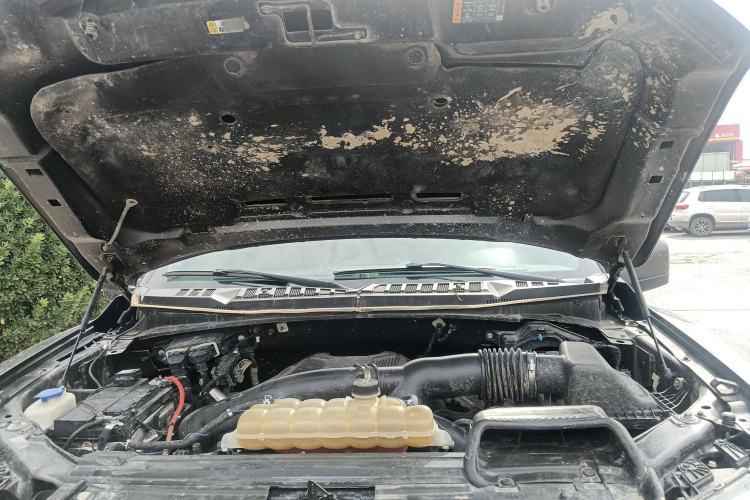 Used Ford F-150 Raptor 2018 3.5T Raptor Performance Enhanced Edition Engine Bay