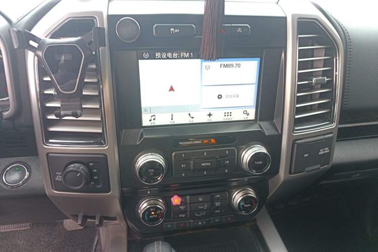 Used Ford F-150 Raptor  Audio And AC Panel