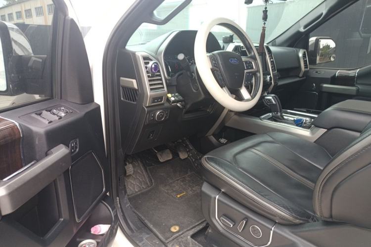 Used Ford F-150 Raptor  Driver Seat