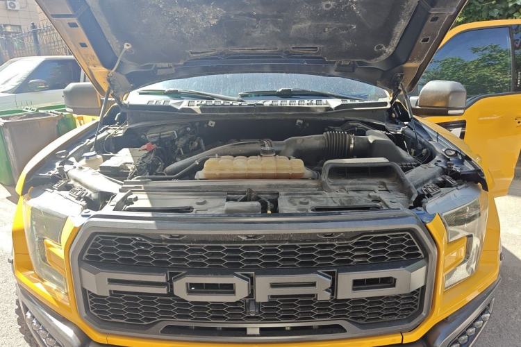 Used Ford F-150 Raptor 2018 3.5T Raptor Performance Enhanced Edition Engine Bay