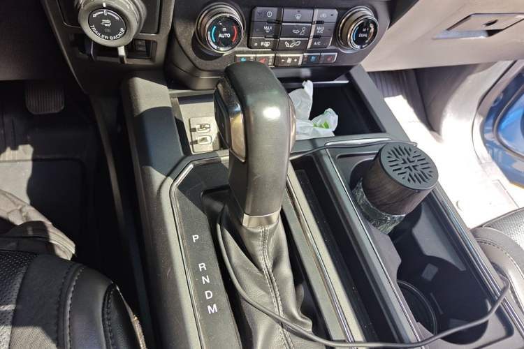 Used Ford F-150 Raptor 2018 3.5T Raptor Performance Enhanced Edition Gear Lever