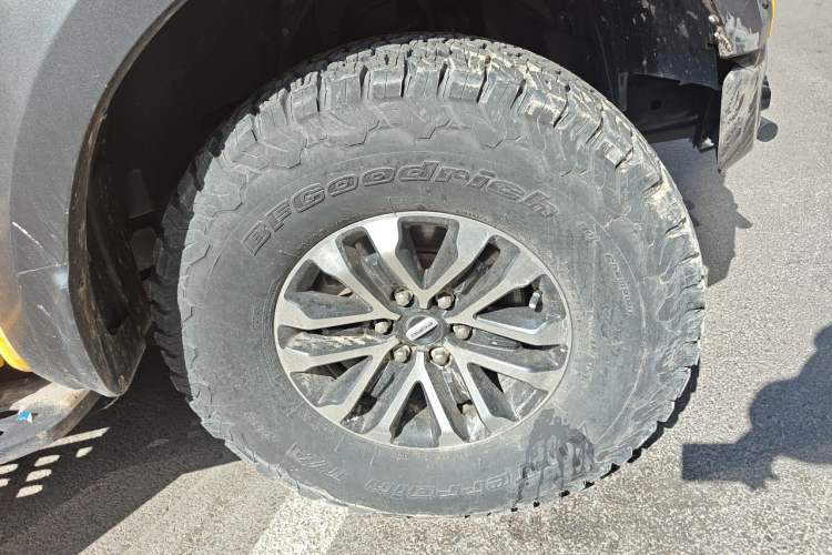 Used Ford F-150 Raptor 2018 3.5T Raptor Performance Enhanced Edition Right Front Wheel Hub