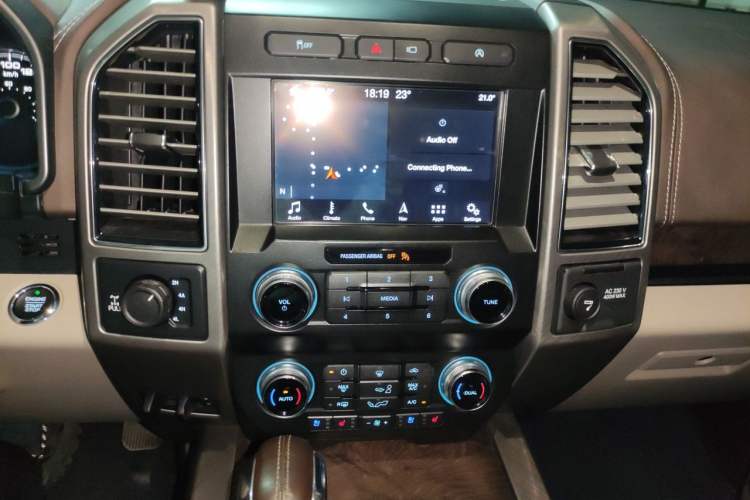 Used Ford F-150 Raptor 2019 3.5T LTD Audio And AC Panel
