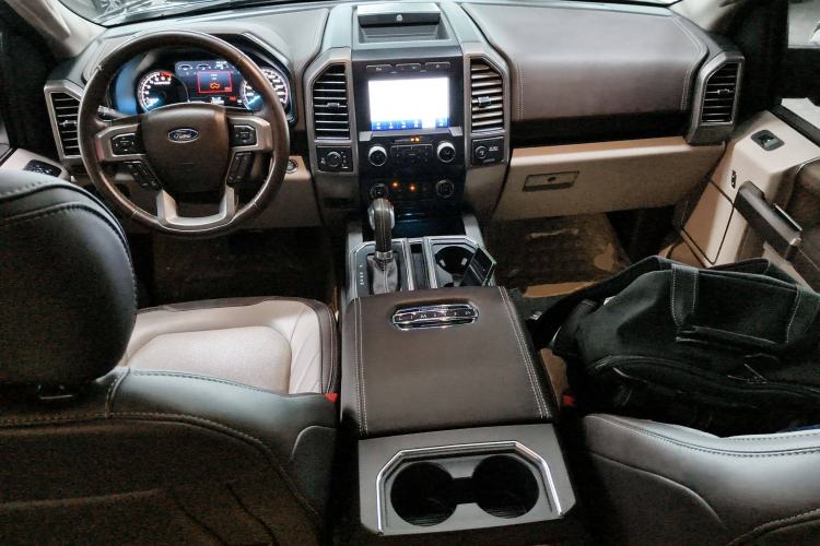 Used Ford F-150 Raptor 2019 3.5T LTD Center Console