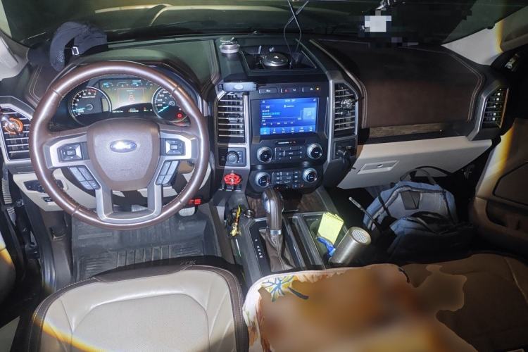 Used Ford F-150 Raptor 2019 3.5T LTD Center Console