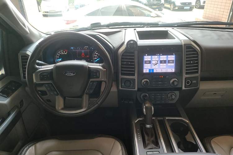 Used Ford F-150 Raptor 2019 3.5T LTD Center Console