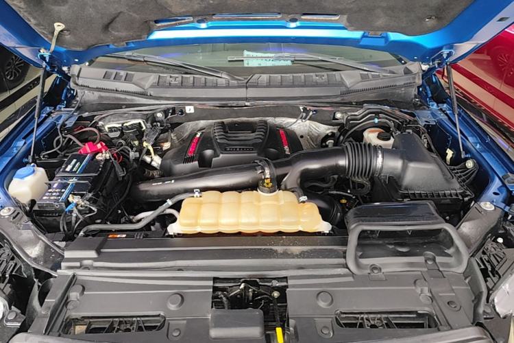 Used Ford F-150 Raptor 2019 3.5T Raptor Performance Enhanced Edition Engine Bay