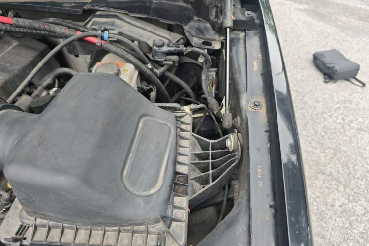 Used Ford F-150 Raptor 2019 3.5T LTD Engine Bay Left