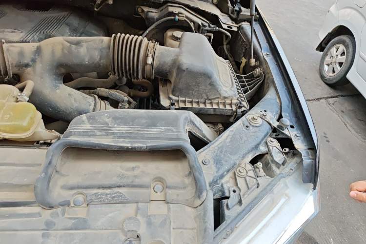 Used Ford F-150 Raptor 2019 3.5T LTD Engine Bay Left