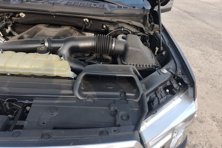 Used Ford F-150 Raptor 2019 3.5T LTD Engine Bay Left