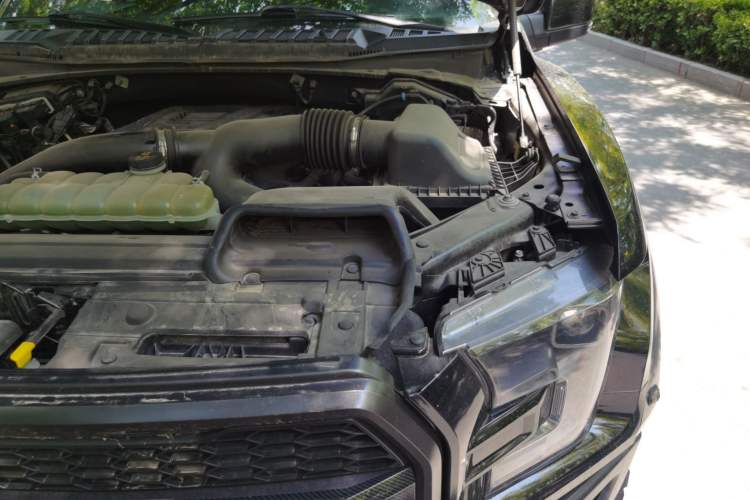 Used Ford F-150 Raptor 2019 3.5T Raptor Performance Enhanced Edition Engine Bay Left