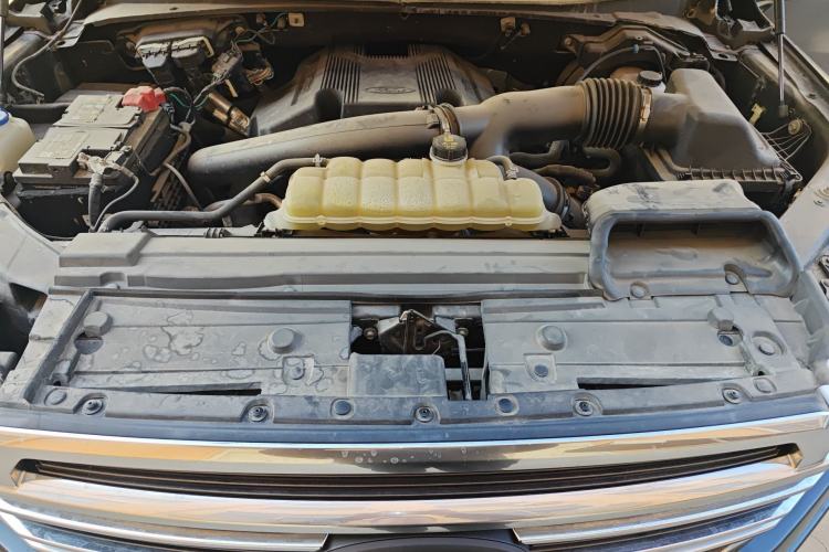 Used Ford F-150 Raptor 2019 3.5T LTD Engine Bay